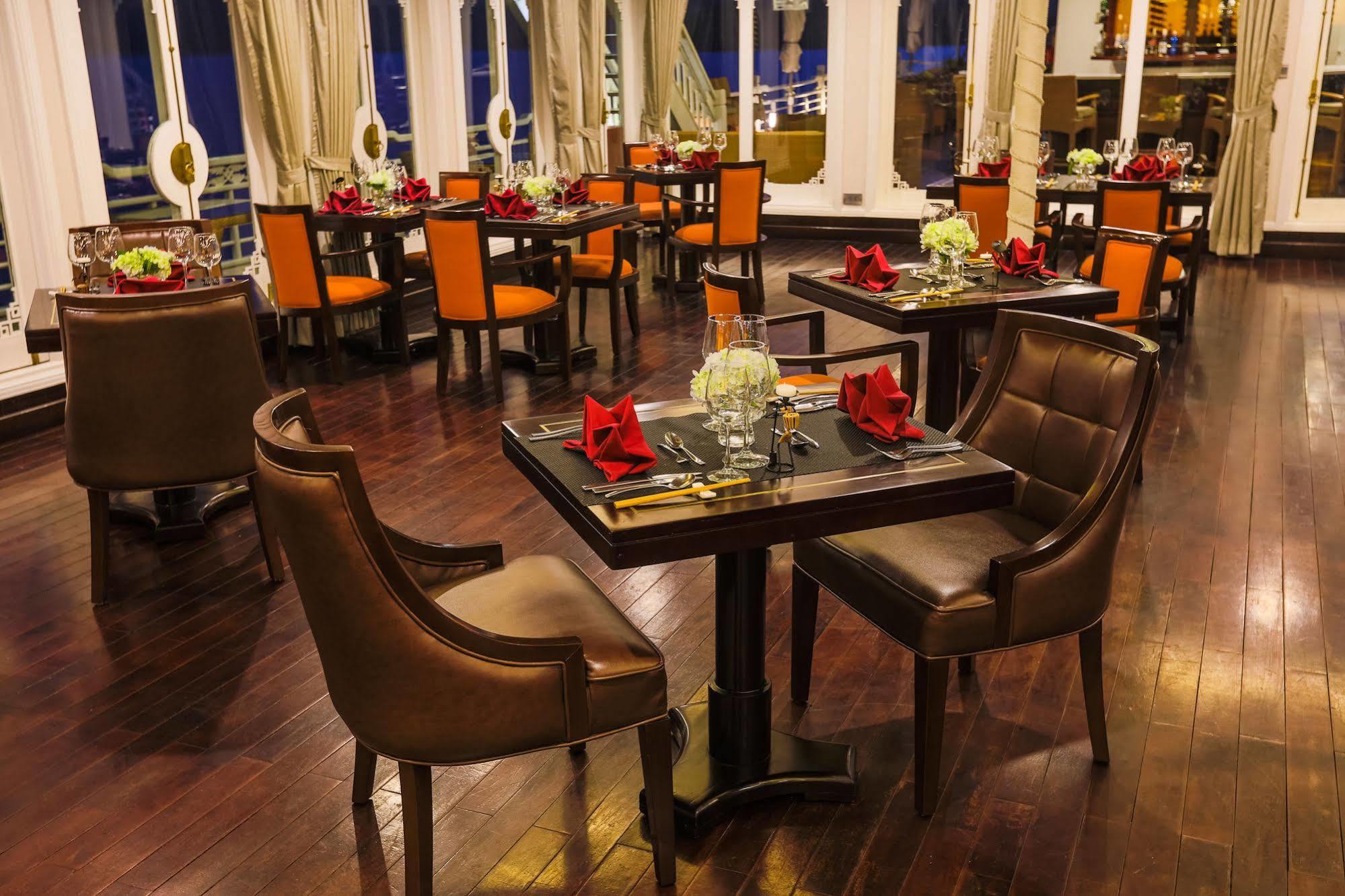 The Au Co Cruise - Managed By Bhaya Cruise Hotel Hạ Long Ngoại thất bức ảnh